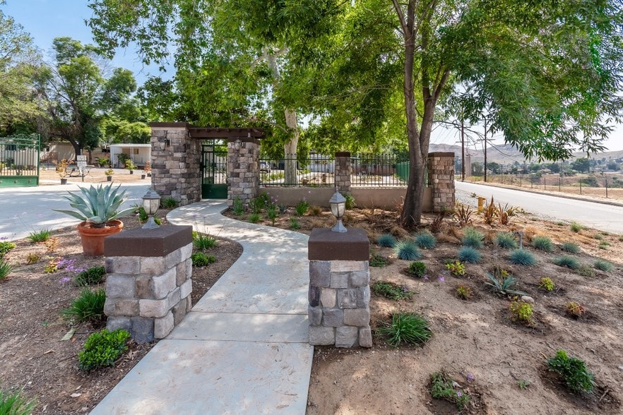 More Photos Of 22113 Grand Terrace Rd, Grand Terrace Manufactured Housing Mobile Home Park For Sale