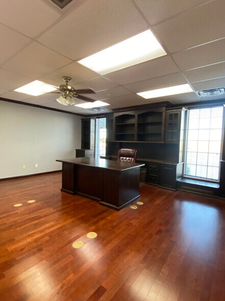 More Photos Of 1885 Piedmont Rd N, Piedmont General Retail For Sale