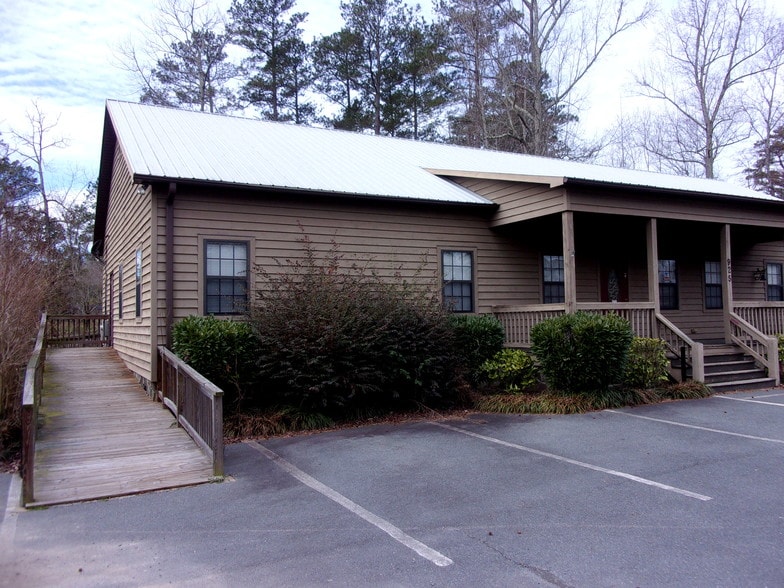More Photos Of 925 Ophir Ave, Troy Daycare Center For Sale