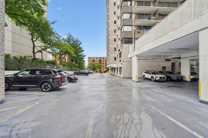 More Photos Of 235 Prospect Ave, Hackensack Apartments For Sale