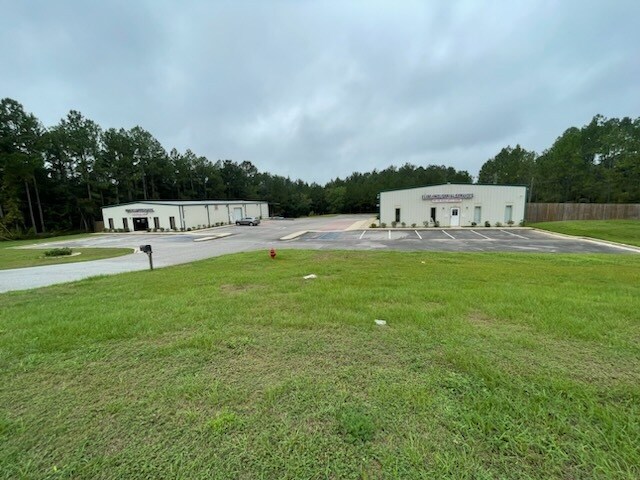 More Photos Of 4525 Schillinger Rd N, Semmes Service For Lease