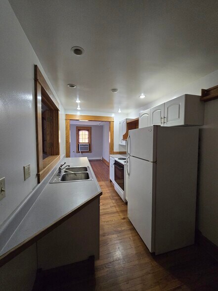 More Photos Of 813 W Berry St, Fort Wayne Apartments For Sale