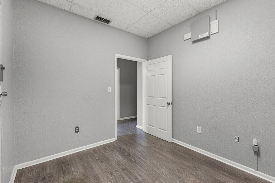 More Photos Of 220 N Palmetto Ave, Orlando Office For Lease