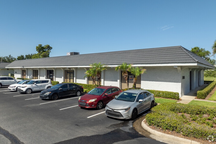 More Photos Of 7041 Grand National Dr, Orlando Unknown For Lease