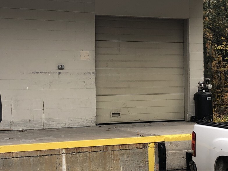 More Photos Of 271 Jenckes Hill Rd, Lincoln Manufacturing For Sale