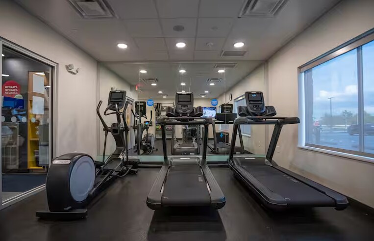 More Photos Of 1553 N Central Expy, Allen Hotel For Sale