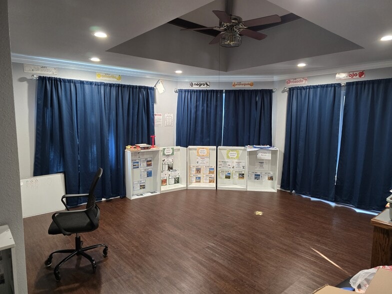 More Photos Of 4515 Lake Shore Dr, Waco Medical For Sale