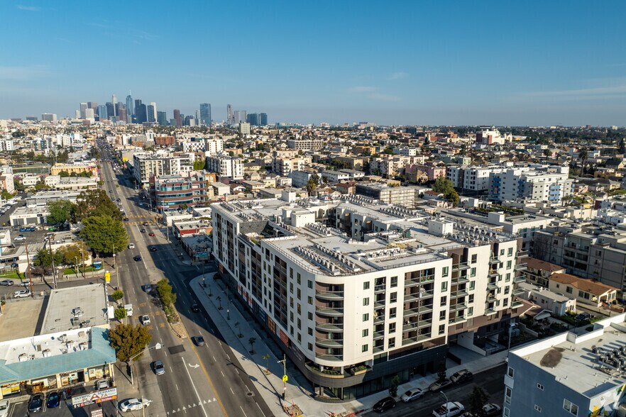 More Photos Of 3170 W Olympic Blvd, Los Angeles Apartments For Lease
