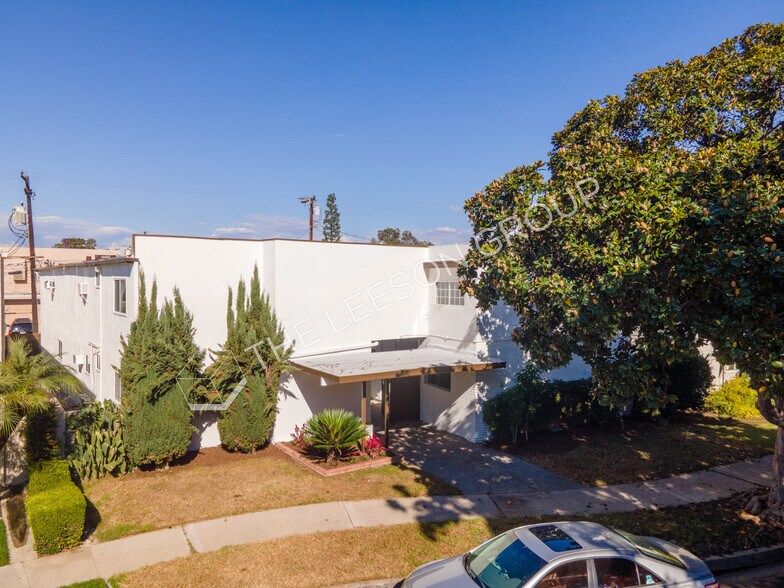 Primary Photo Of 705 E Santa Fe Ave, Fullerton Apartments For Sale