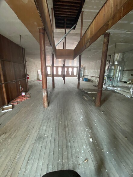 Primary Photo Of 10-16 W Main St, Freehold Office Residential For Lease