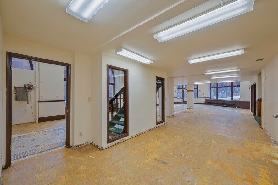 More Photos Of 24 6th Avenue | Unit 102, Helena Storefront For Lease