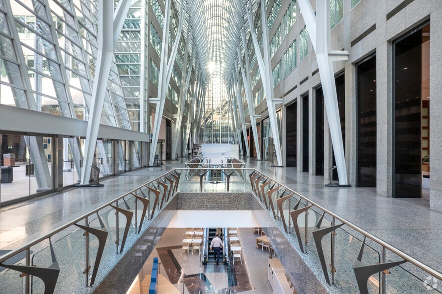 More Photos Of 181 Bay St, Toronto Office For Lease