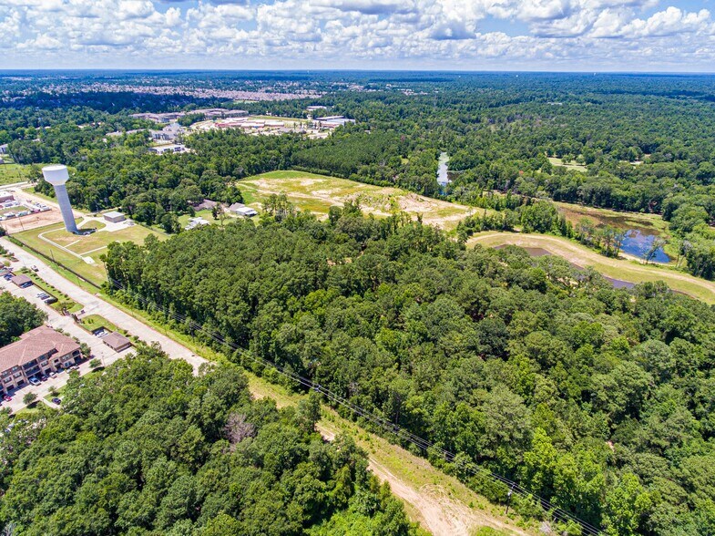 More Photos Of 24810 Gosling Rd, Spring Land For Sale