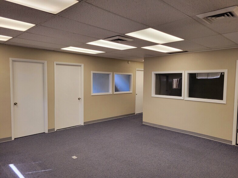 More Photos Of 1814 S 324th Pl, Federal Way Medical For Lease