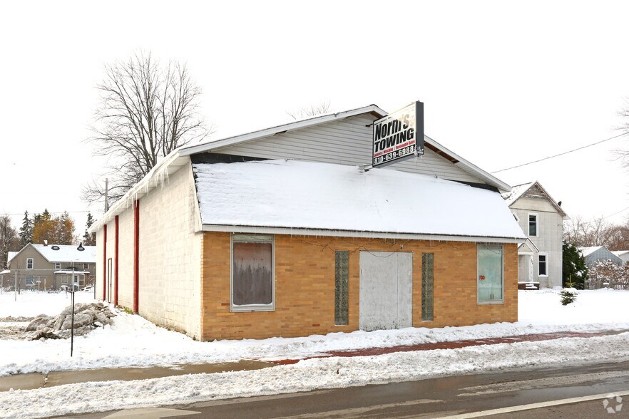 Primary Photo Of 137 W State St, Montrose Freestanding For Sale