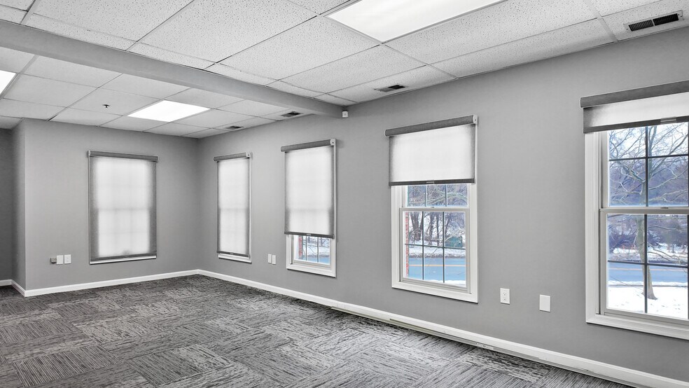 More Photos Of 5090-5096 Dorsey Hall Dr, Ellicott City Office For Sale