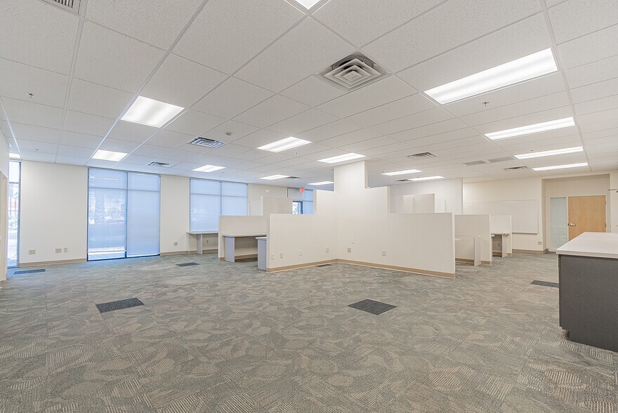 More Photos Of 2550 S 4th Ave, Yuma Freestanding For Lease