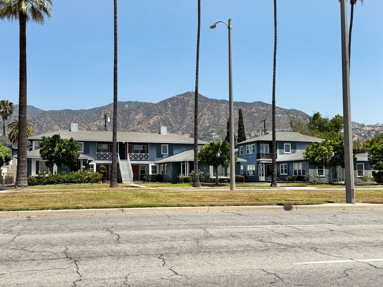 More Photos Of 625-629 W Glenoaks Blvd, Glendale Apartments For Sale
