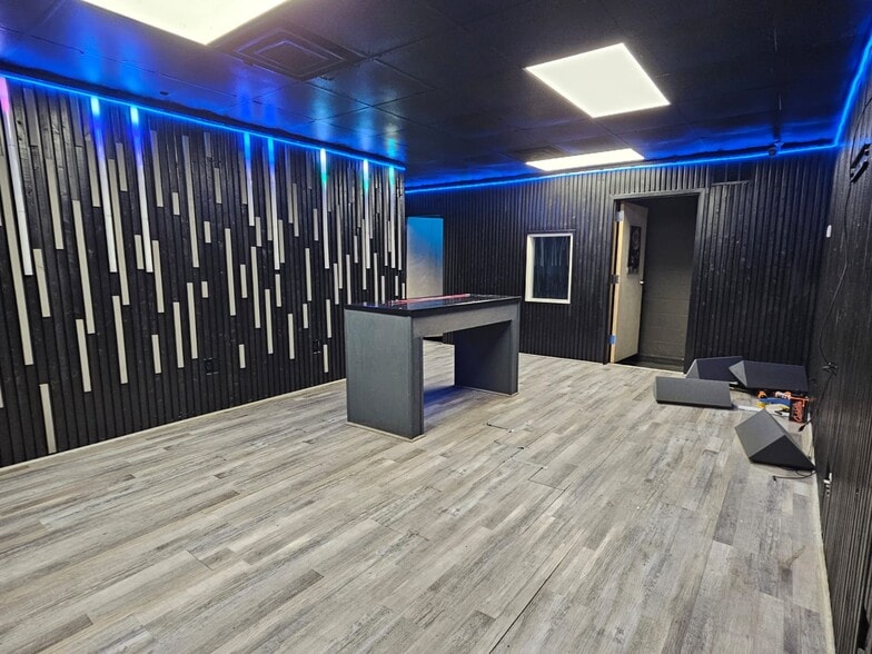 More Photos Of 2517-2549 Gresham Rd SE, Atlanta Unknown For Lease