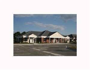 More Photos Of 1383 Providence Rd, Brandon Medical For Lease