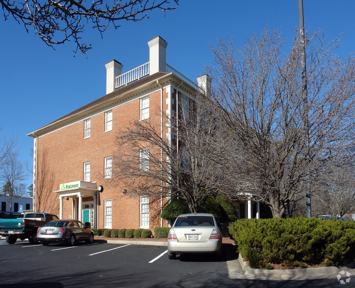 More Photos Of 5935 Buford Hwy, Norcross Office For Lease