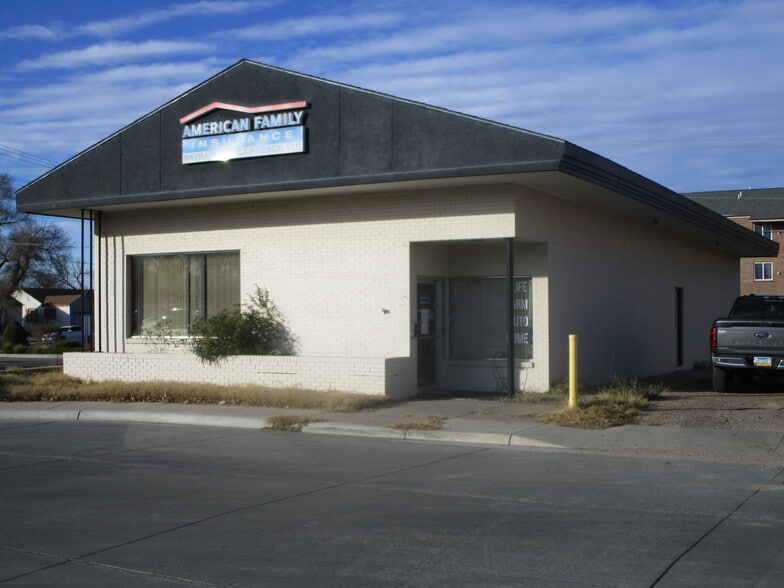 Primary Photo Of 605 E Kansas Ave, Garden City Office For Sale
