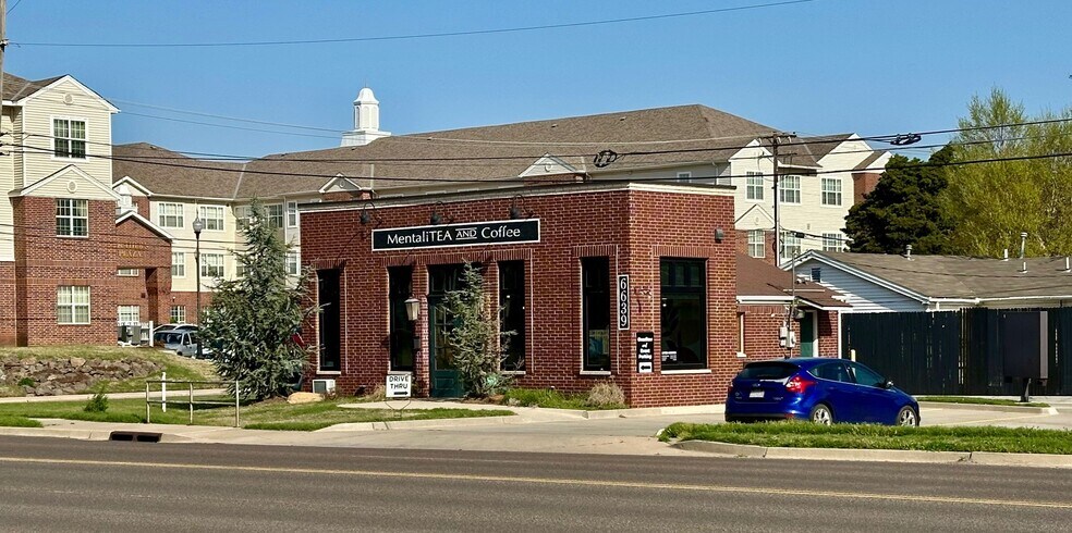 Primary Photo Of 6639 NW 36th St, Bethany Freestanding For Lease