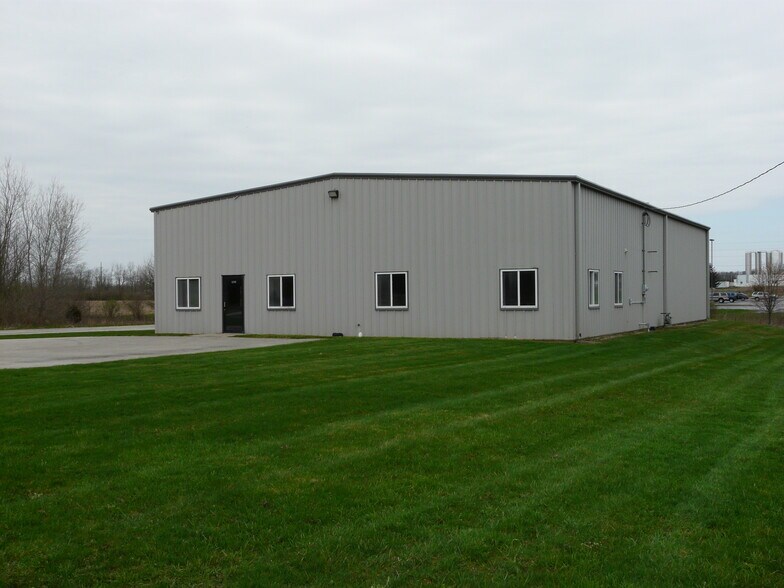 More Photos Of 1200 NW N St, Richmond Warehouse For Lease