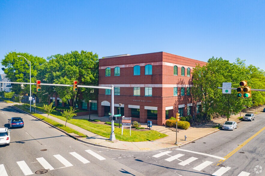 More Photos Of 101 Cowardin Ave, Richmond Medical For Sale