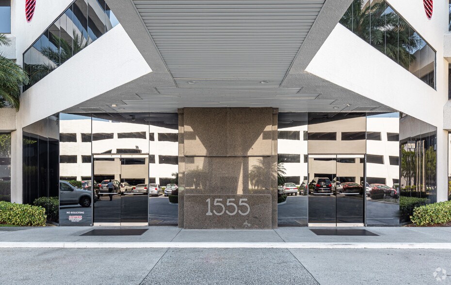 More Photos Of 1555 Palm Beach Lakes Blvd, West Palm Beach Office For Lease