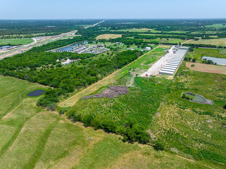 More Photos Of 8723 FM 2728, Terrell Warehouse For Lease