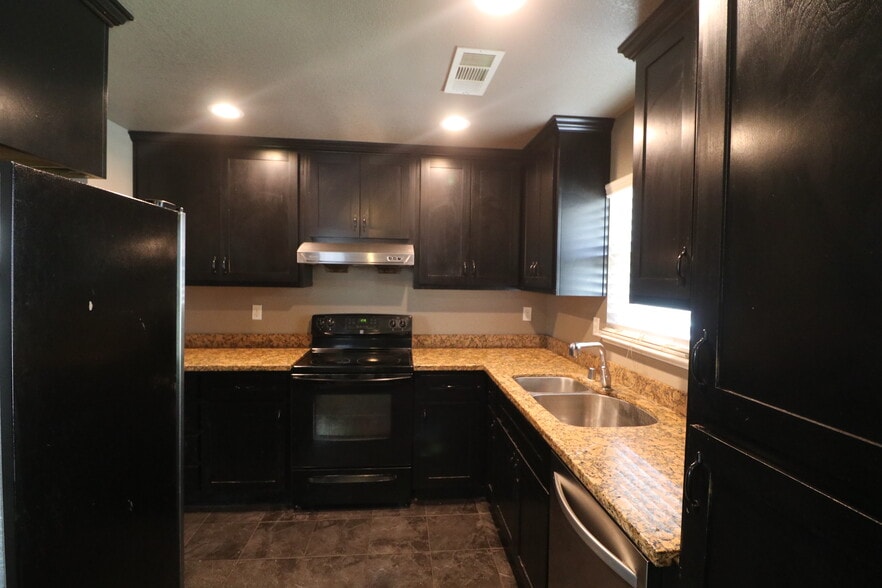 More Photos Of 5125 Kaiser Rd, Stockton Apartments For Sale