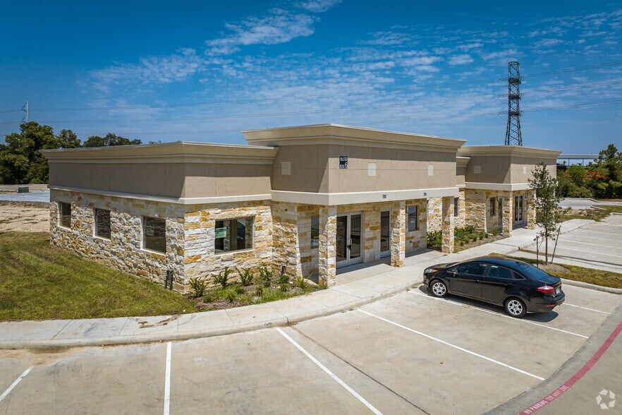 More Photos Of 16310 State Highway 249, Houston Office For Sale