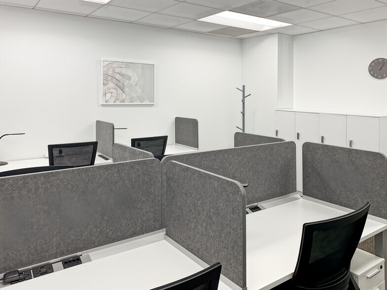 More Photos Of 8085 S Chester St, Centennial Coworking Space