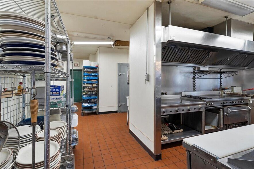 More Photos Of 116 Redwood Ln, Seeley Lake Restaurant For Sale