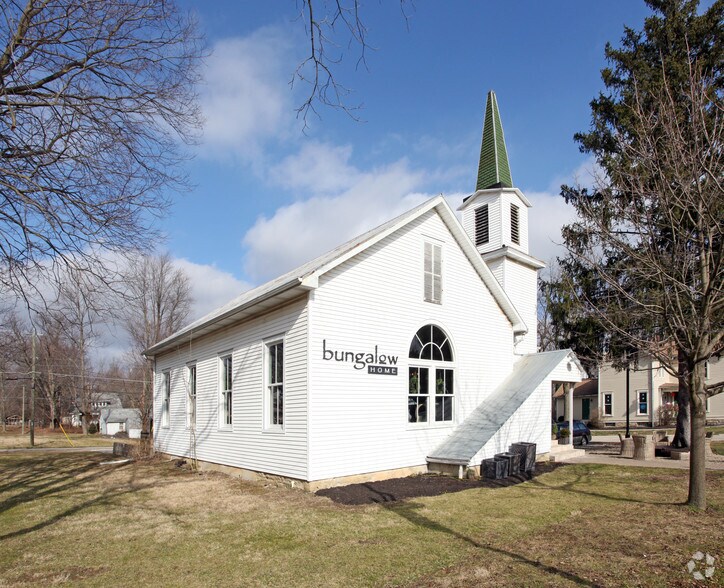 More Photos Of 50 W Olentangy St, Powell General Retail For Sale