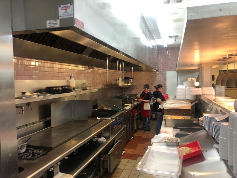 More Photos Of 1129 N H St, Lompoc Restaurant For Lease