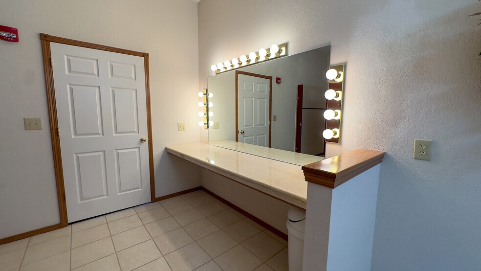 More Photos Of 907 N Oklahoma St, Tryon Religious Facility For Sale