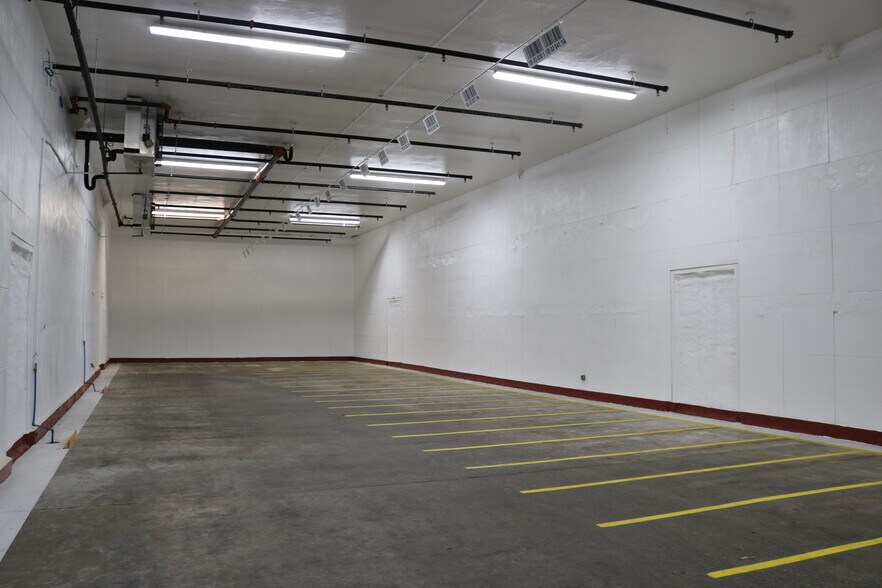 More Photos Of 950 N Keyser Ave, Scranton Refrigeration Cold Storage For Lease