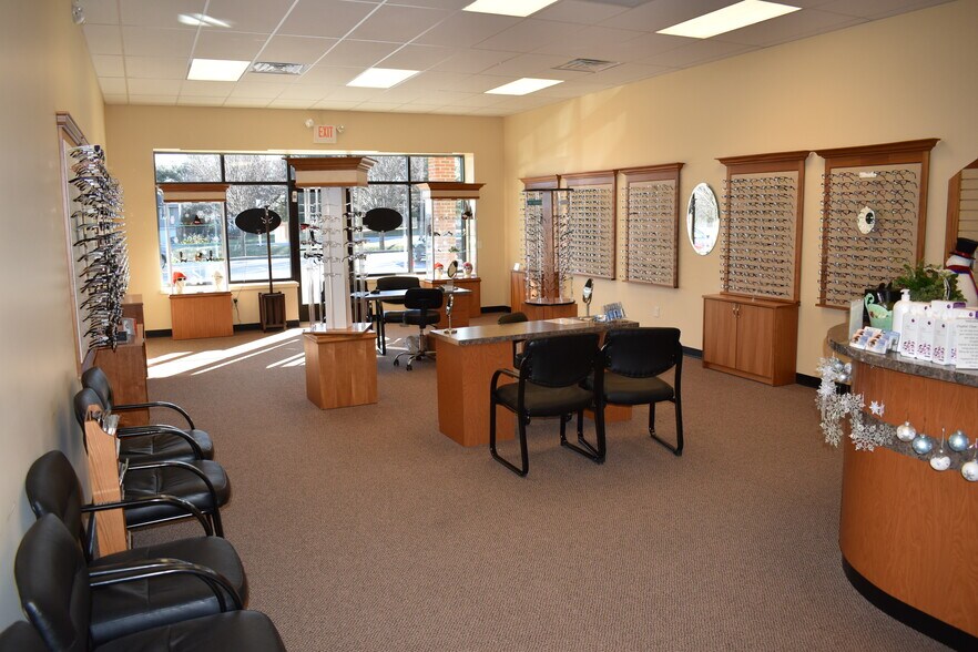 More Photos Of 4739-4749 W Lincoln Hwy, Parkesburg Storefront Retail Office For Lease
