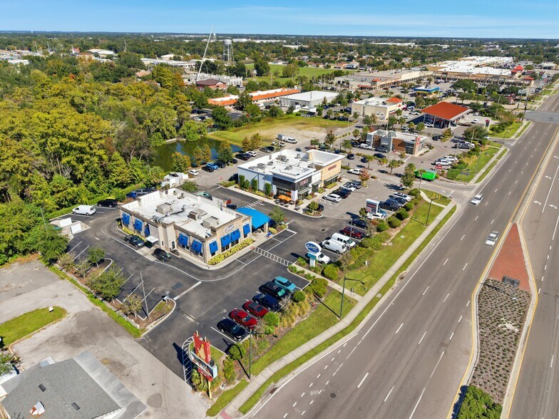 More Photos Of 13599 W Colonial Dr, Winter Garden General Retail For Lease