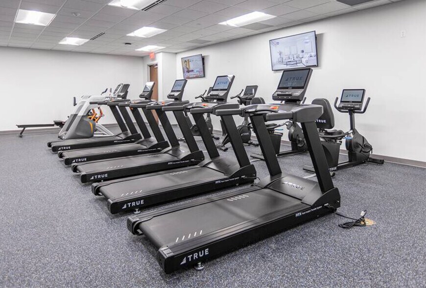 More Photos Of 7000 Midland Blvd, Amelia Office For Lease