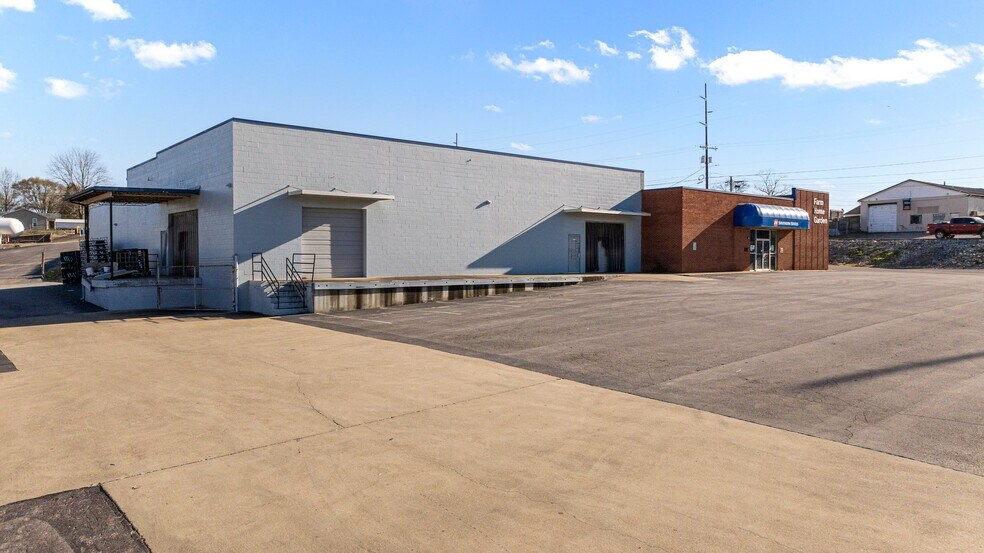 More Photos Of 300 Samson St, Glasgow Light Manufacturing For Sale