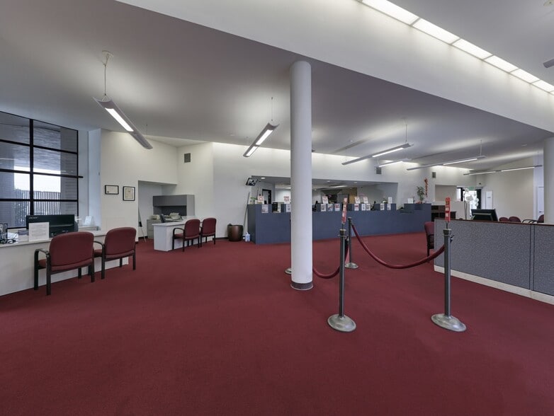 More Photos Of 317-319 6th Ave, San Francisco Bank For Sale