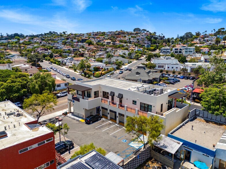 More Photos Of 1005 Rosecrans St, San Diego Storefront Retail Office For Sale