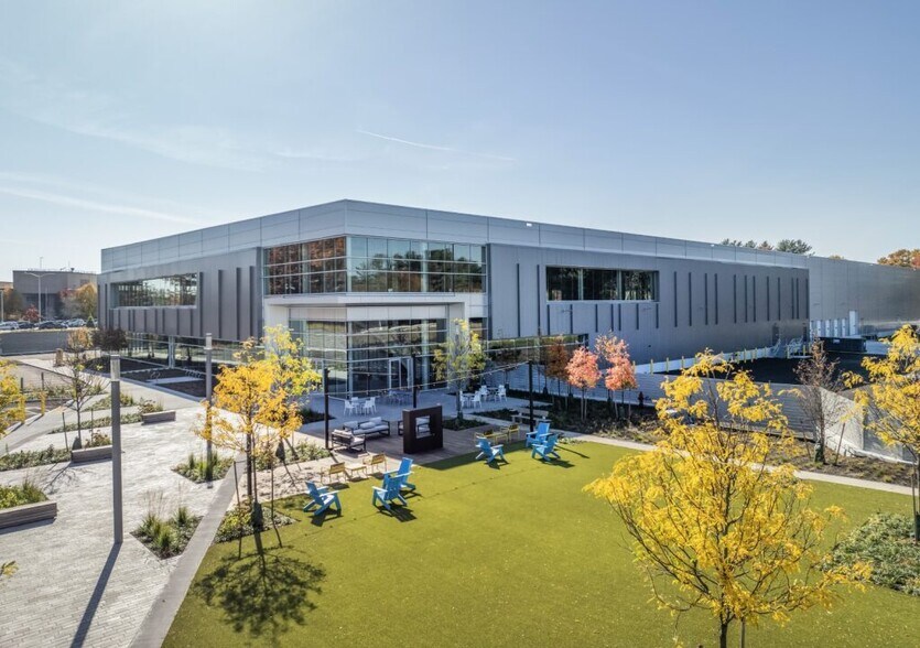 Primary Photo Of 44 Middlesex Tpke, Bedford Industrial For Sale