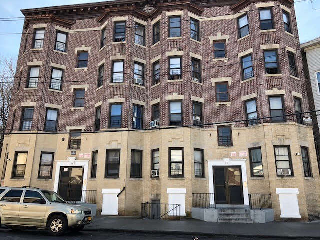 Primary Photo Of 18-26 Rollins St, Yonkers Multifamily For Sale