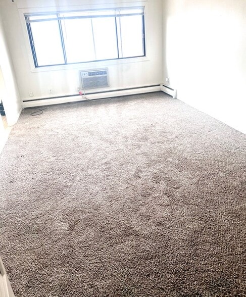 More Photos Of 729 Oakdale Ave, Saint Paul Apartments For Sale