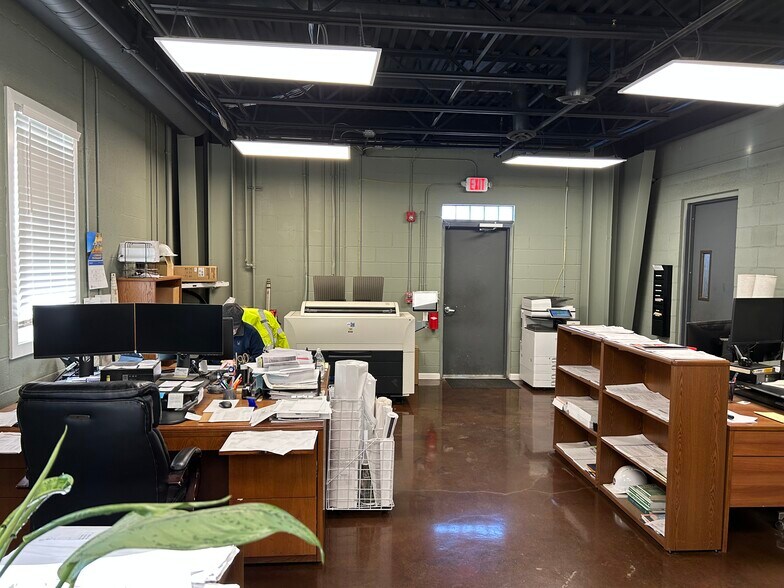 More Photos Of 270 Tennent Rd, Morganville Warehouse For Sale