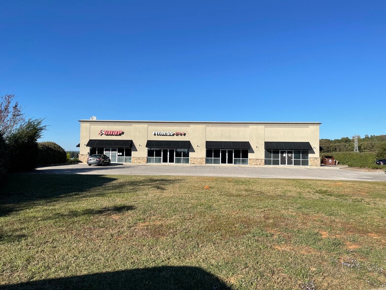 Primary Photo Of 300 Airport Commons Dr, Calera General Retail For Lease